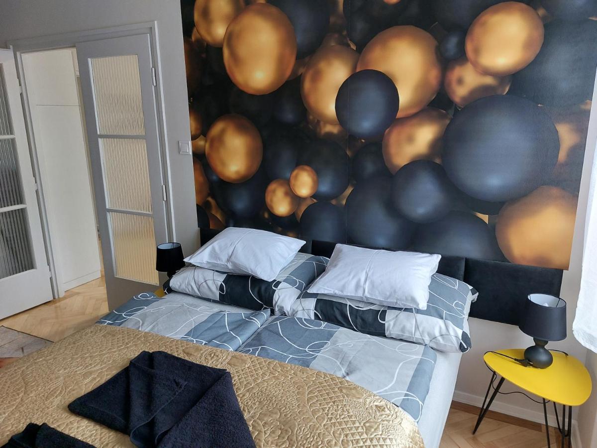 Fand Center Apartman Luxury Сегед Екстериор снимка