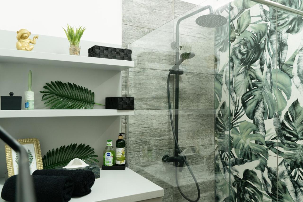 Fand Center Apartman Luxury Сегед Екстериор снимка